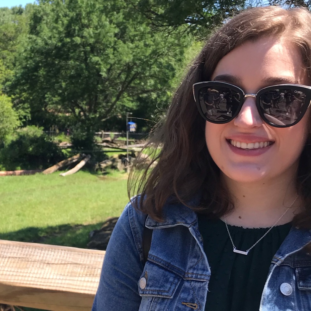 Meet your Posher, Gabriella